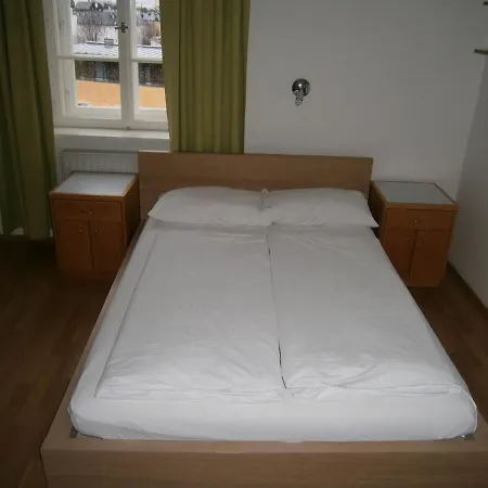 Institut St.sebastian Hostel