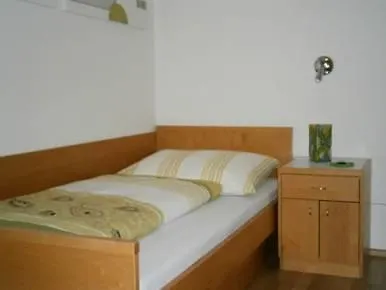 Hostel Institut St.sebastian Solnohrad